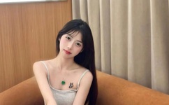 被六个男人躁J到一夜同性